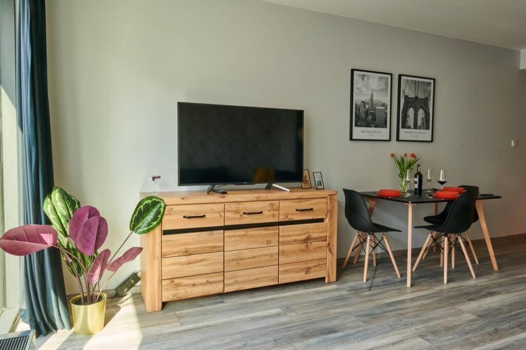 Easy Rent Apartments - Crystal Lublin Eksteriør bilde