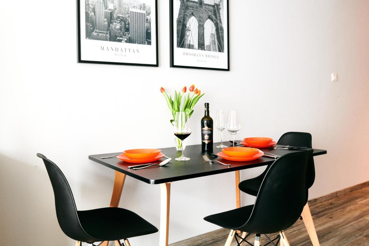 Easy Rent Apartments - Crystal Lublin Eksteriør bilde